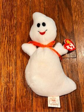 Canadian TY Spooky Beanie Baby Ghost Stuffed Animal